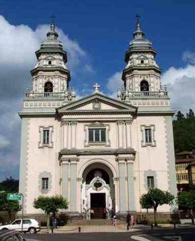 De La Cuenca De Villar San Martin del Rey Aurelio Luaran gambar